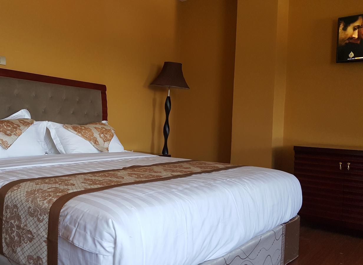 Blue Nest Hotel Addis Ababa Ngoại thất bức ảnh