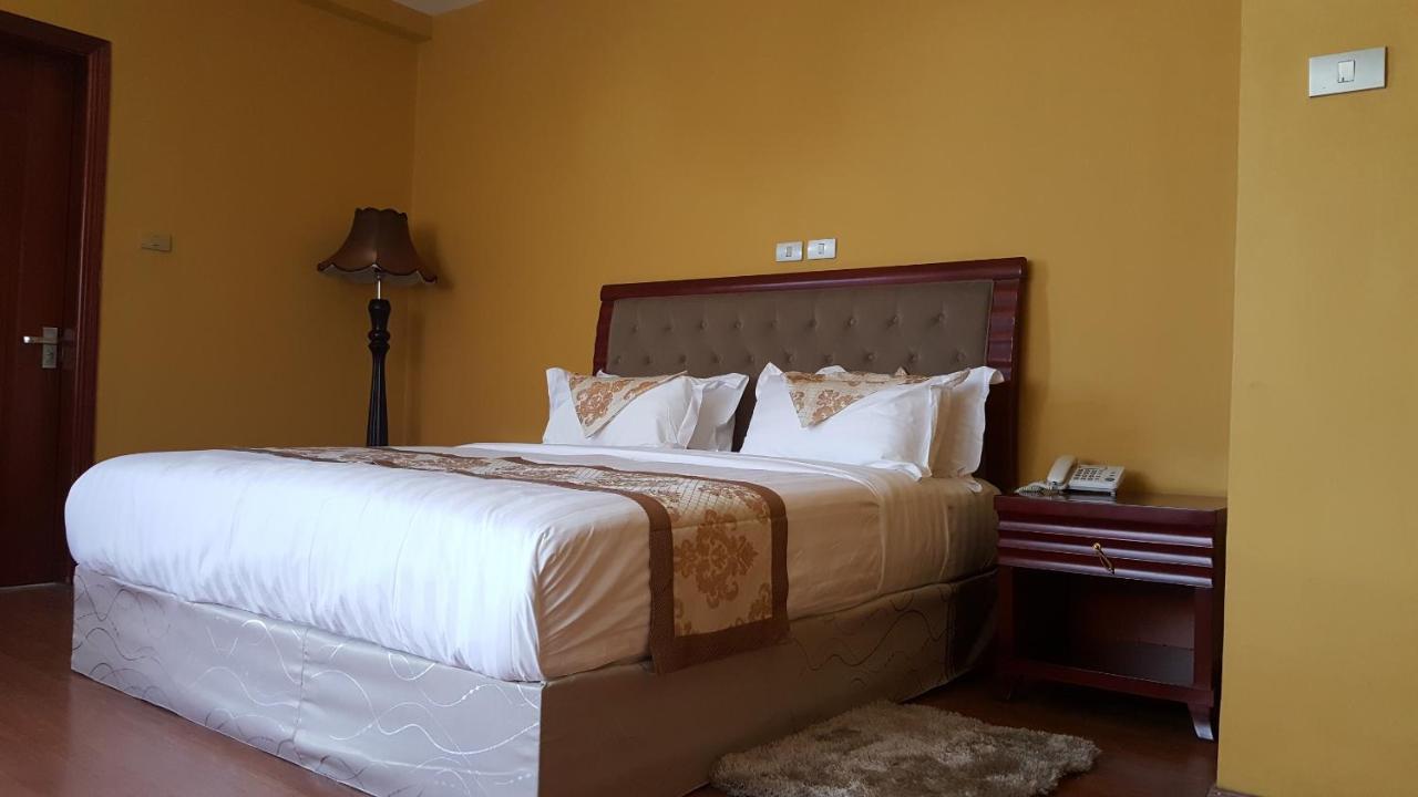 Blue Nest Hotel Addis Ababa Ngoại thất bức ảnh