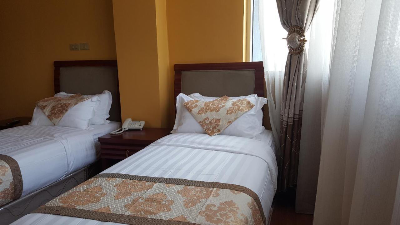 Blue Nest Hotel Addis Ababa Ngoại thất bức ảnh