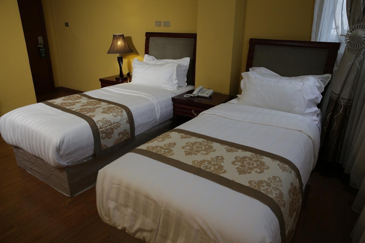 Blue Nest Hotel Addis Ababa Ngoại thất bức ảnh