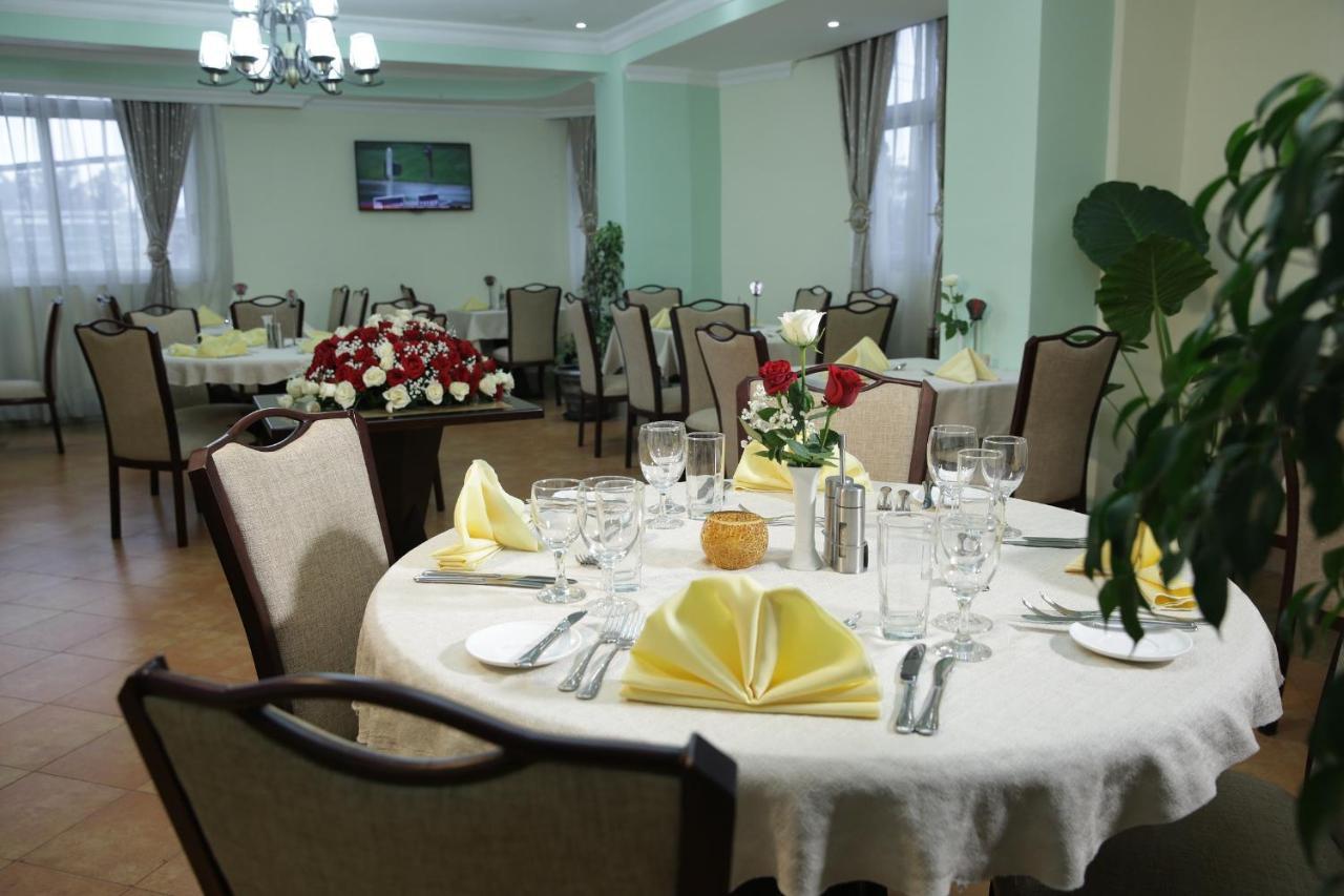 Blue Nest Hotel Addis Ababa Ngoại thất bức ảnh