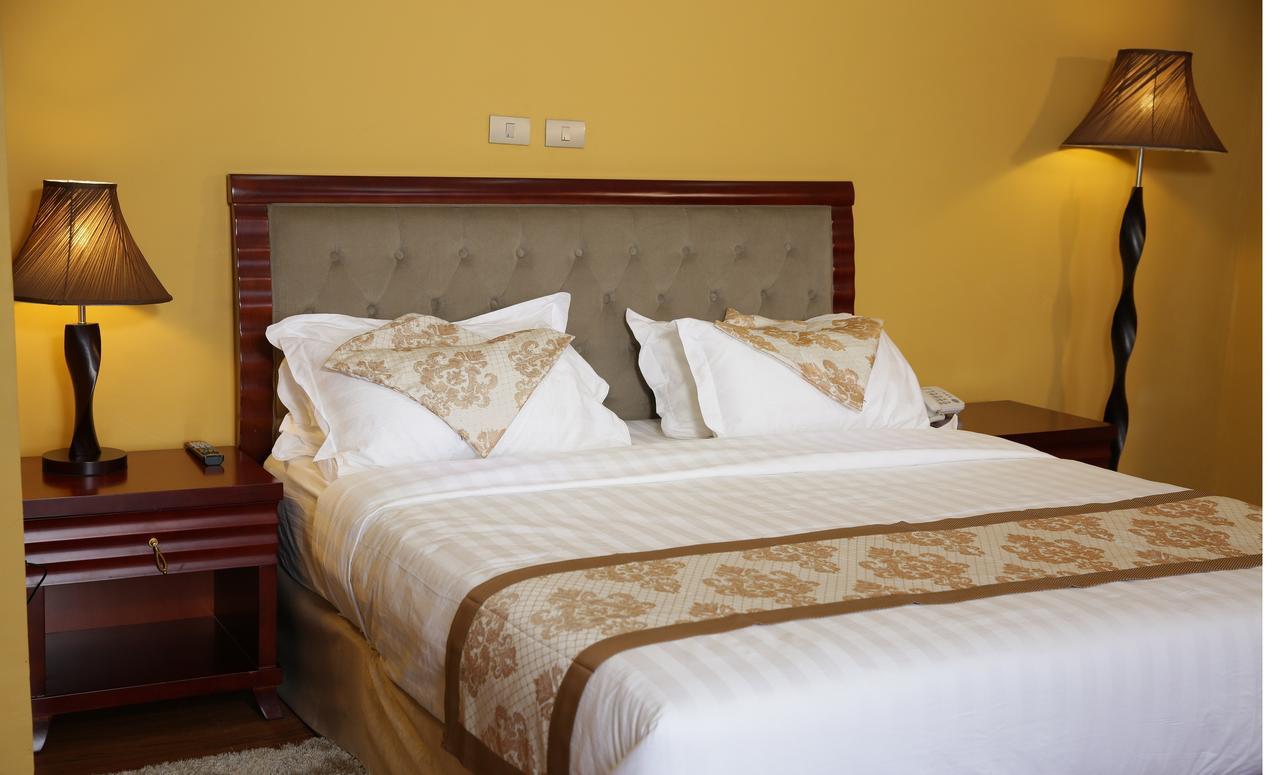 Blue Nest Hotel Addis Ababa Ngoại thất bức ảnh